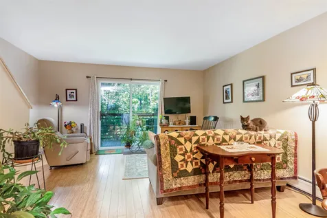 71 Juniper Drive South Burlington VT 05403