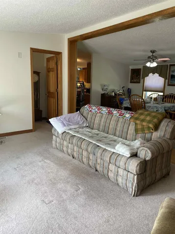 35 Krystal Drive Hudson NH 03051