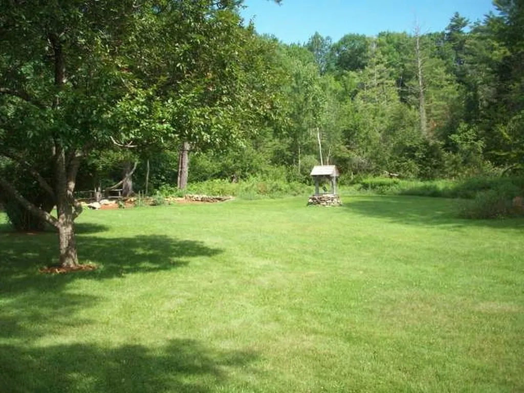 245 Route 25c Piermont NH 03779