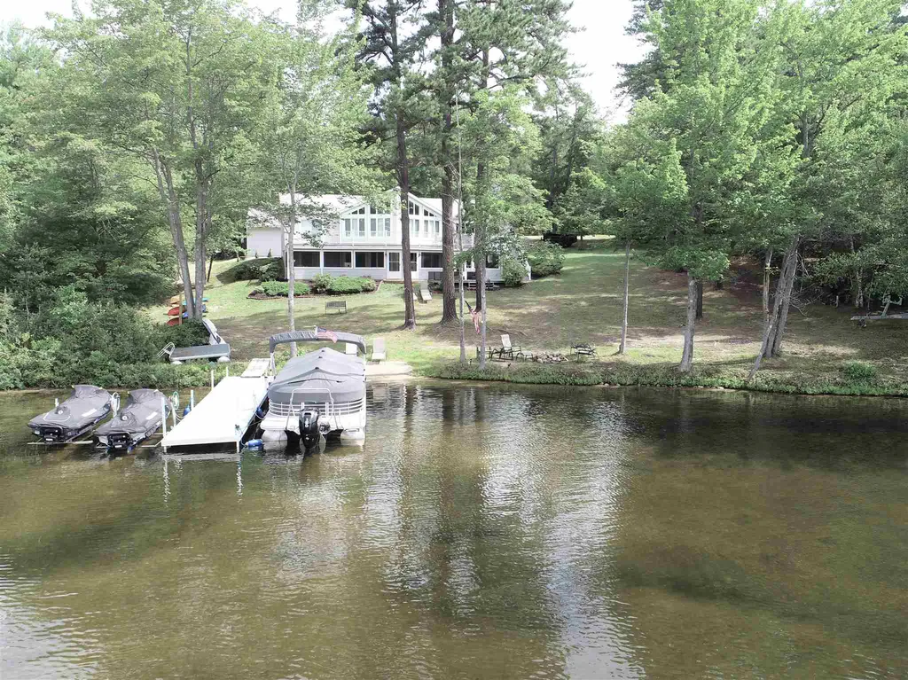 85 Packard Drive Freedom NH 03836