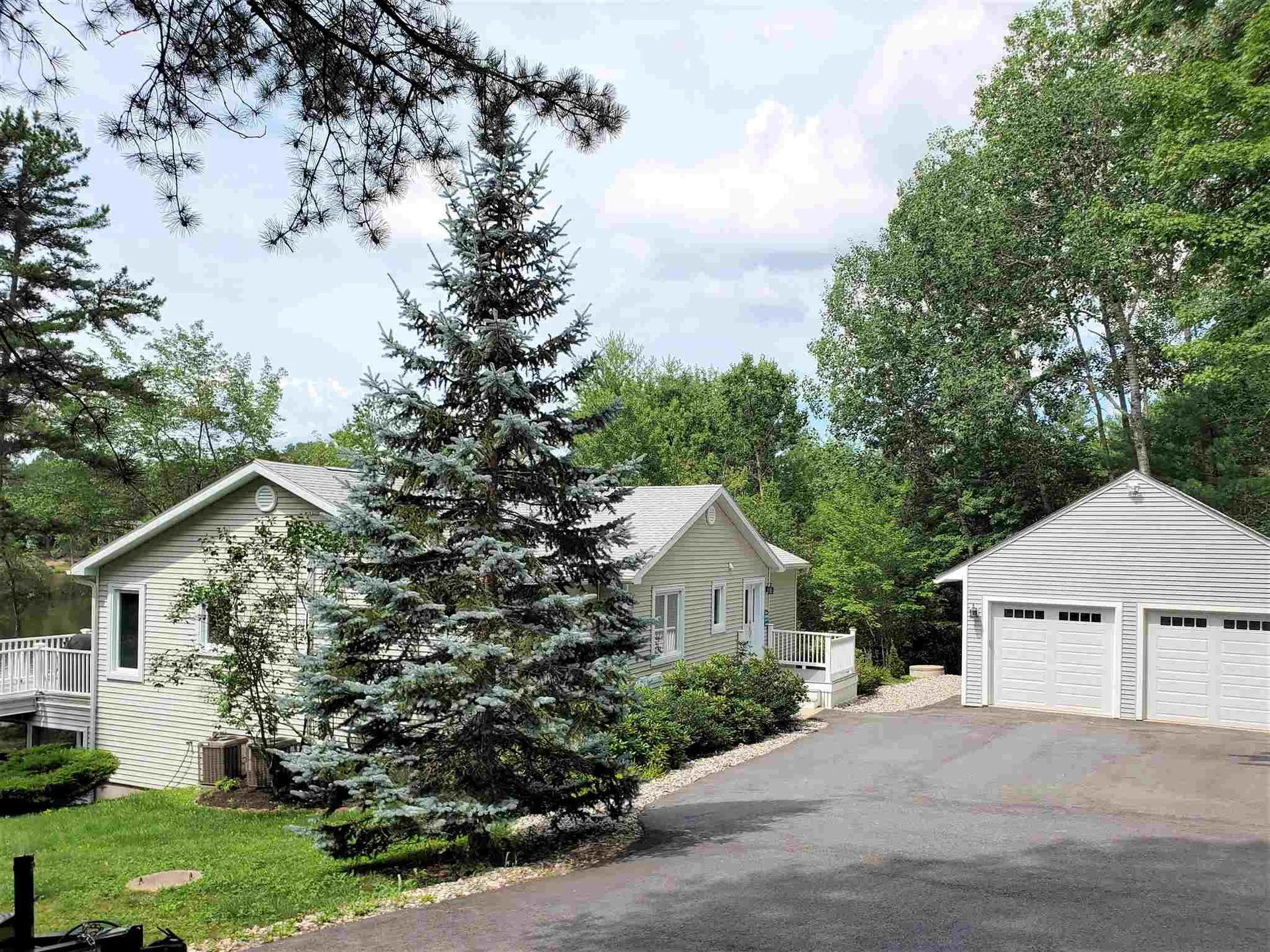 85 Packard Drive Freedom NH 03836