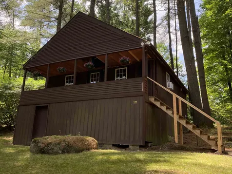 12 Pine Glen Road Hillsborough NH 03244