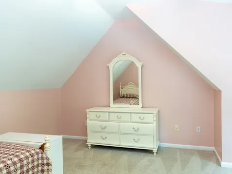9 Sandy Brook Drive Durham NH 03824