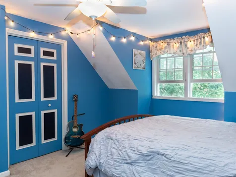 9 Sandy Brook Drive Durham NH 03824