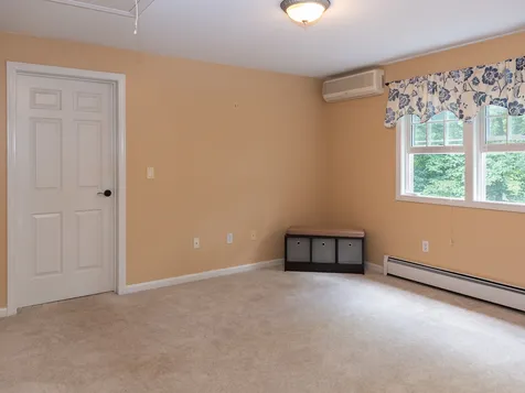 9 Sandy Brook Drive Durham NH 03824