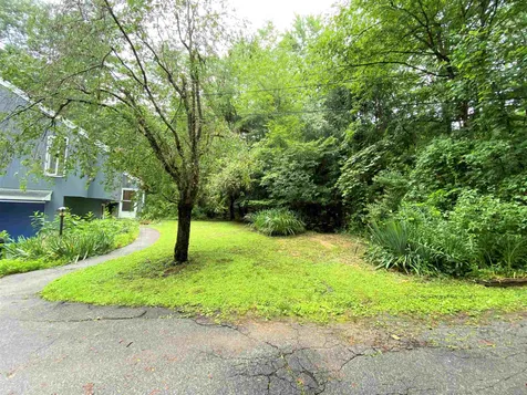 48 Mcquade Brook Road Bedford NH 03110
