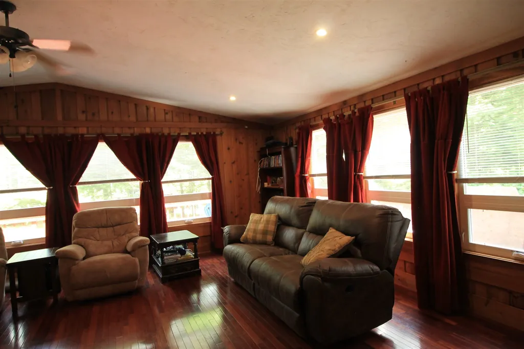 3 Judges Road Thornton NH 03285