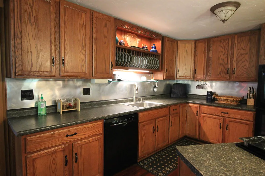 3 Judges Road Thornton NH 03285