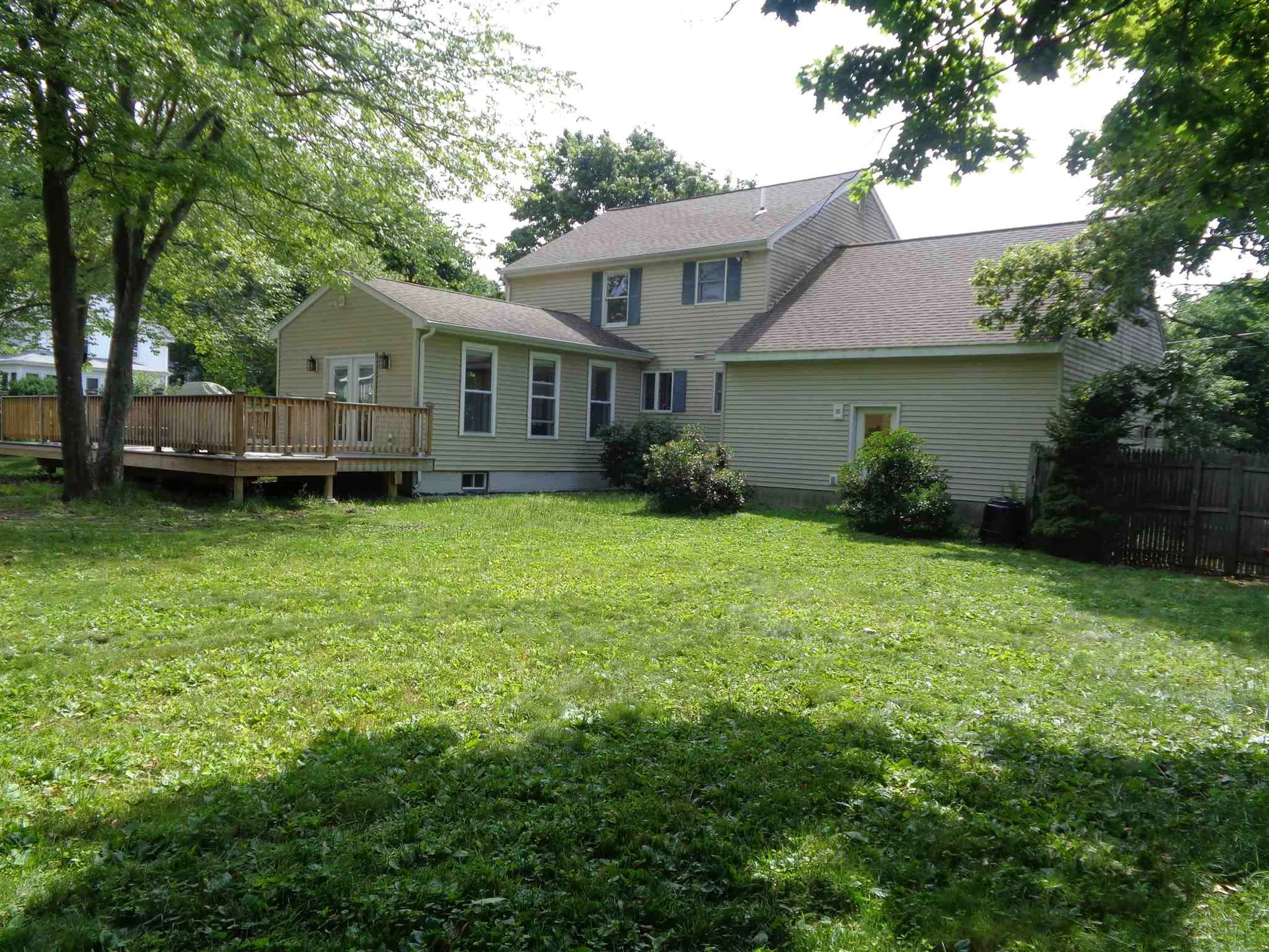 2 Glenerin Lane Exeter NH 03833