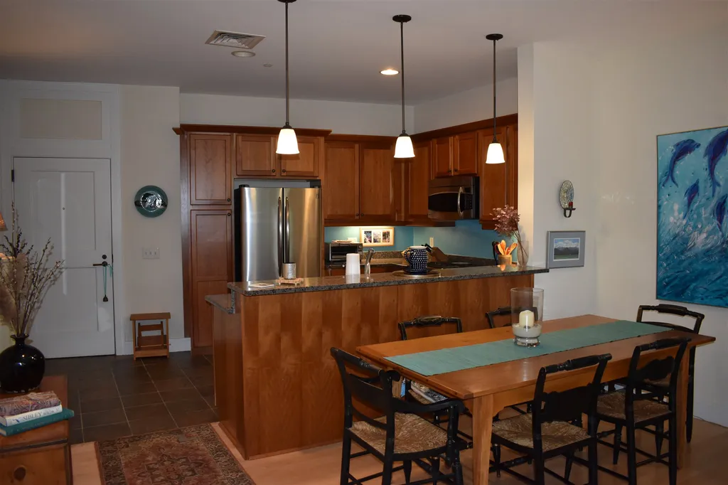 70 Maple Street Middlebury VT 05753