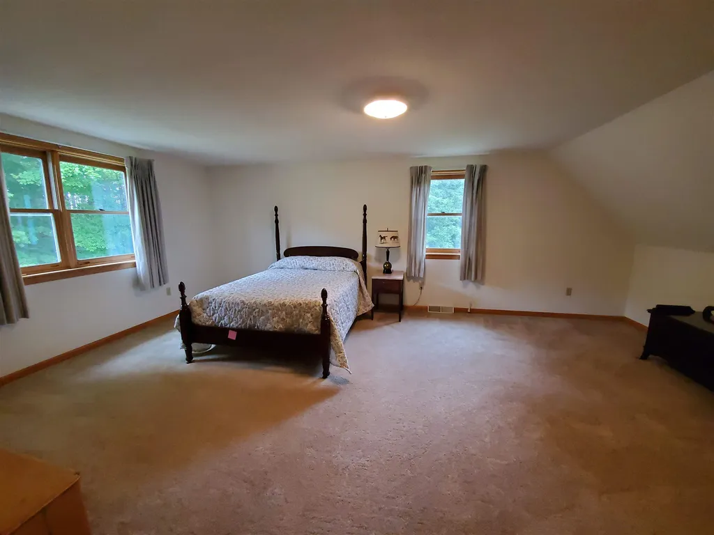 102 Bradbury Road Canaan NH 03741