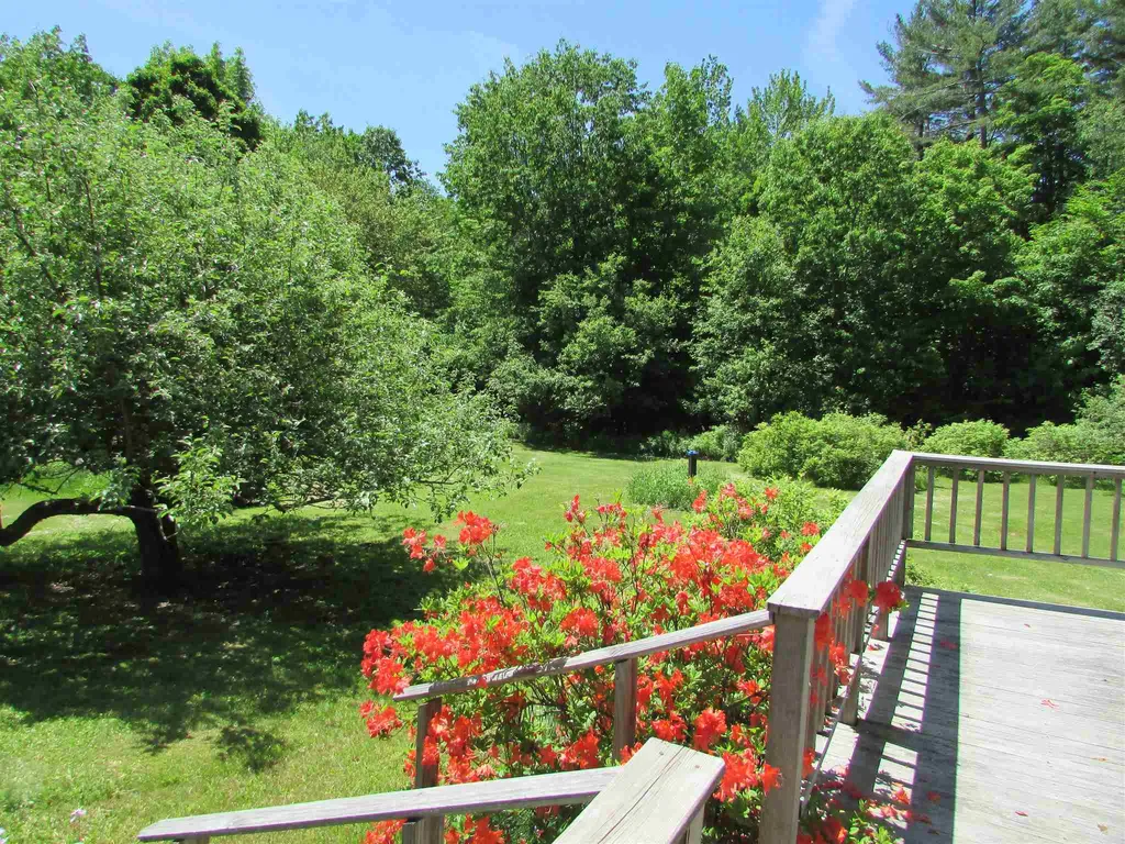 102 Bradbury Road Canaan NH 03741