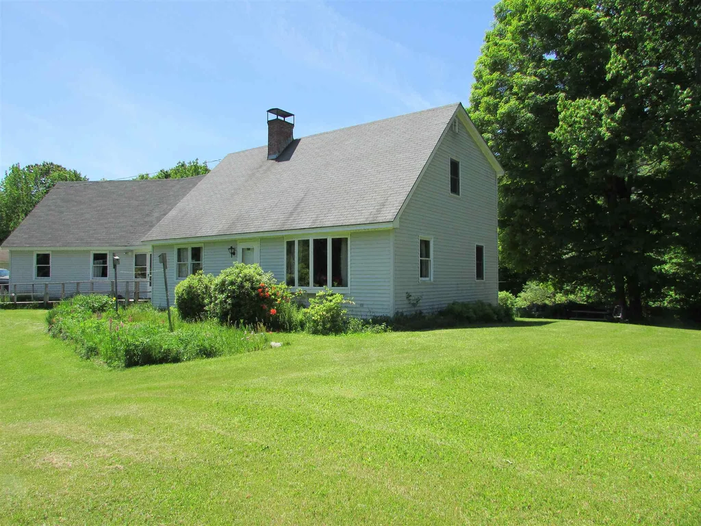 102 Bradbury Road Canaan NH 03741
