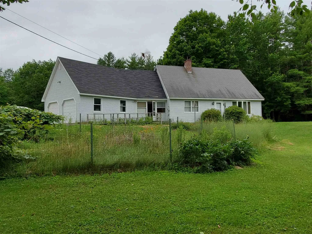 102 Bradbury Road Canaan NH 03741