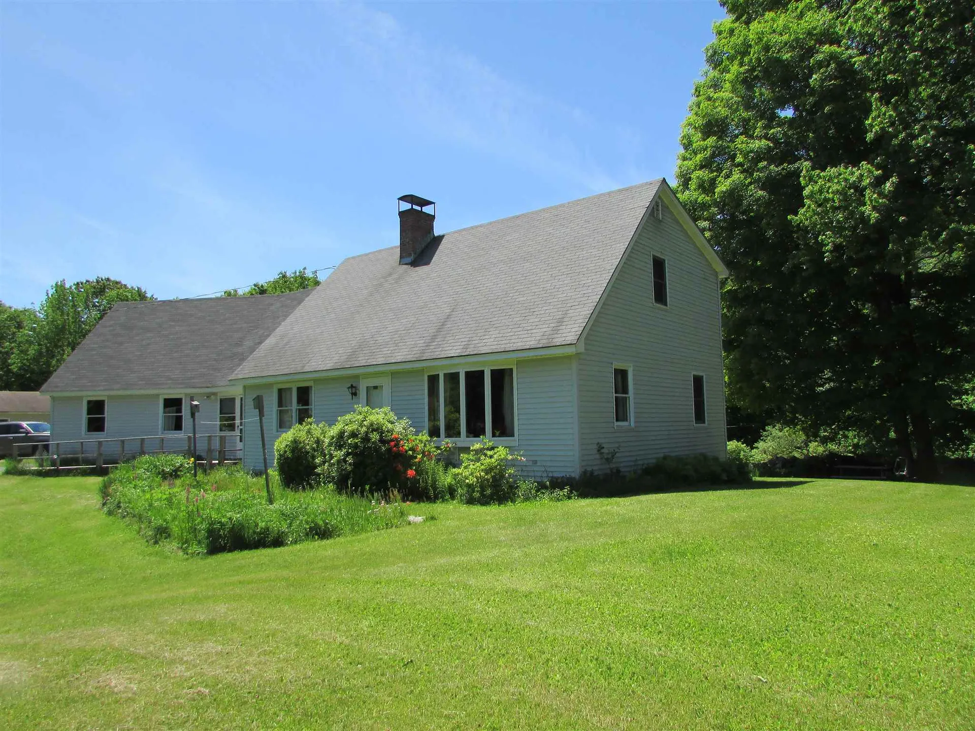 102 Bradbury Road Canaan NH 03741