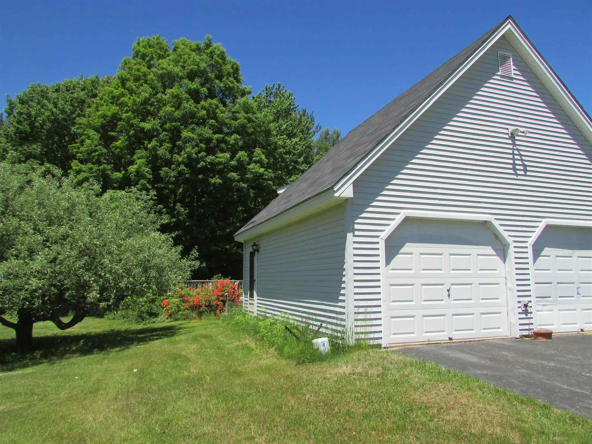 102 Bradbury Road Canaan NH 03741