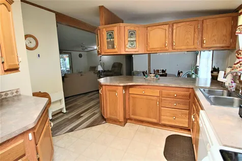 23 Hawaii Lane Rochester NH 03867