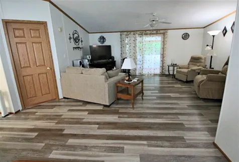 23 Hawaii Lane Rochester NH 03867
