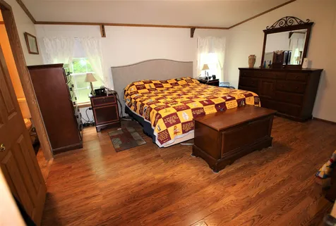 23 Hawaii Lane Rochester NH 03867