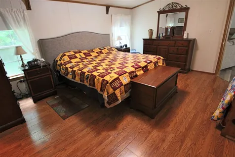 23 Hawaii Lane Rochester NH 03867