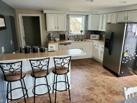 8 1/2 Highland Avenue Derry NH 03038