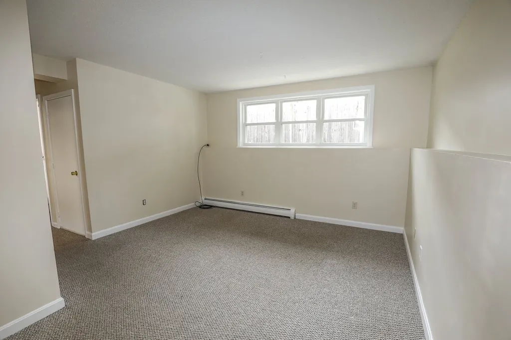 30 Hosley Street Manchester NH 03103