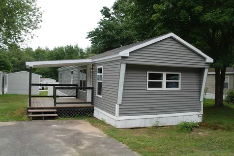 31 Crystal Springs Way Somersworth NH 03878