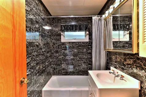 810 Blackmer Boulevard Stockbridge VT 05772
