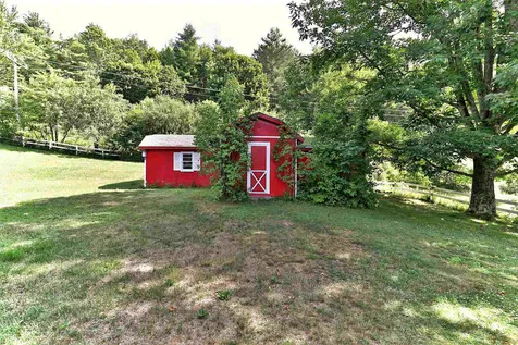 810 Blackmer Boulevard Stockbridge VT 05772