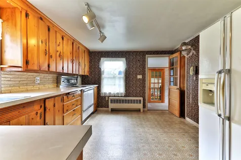 810 Blackmer Boulevard Stockbridge VT 05772