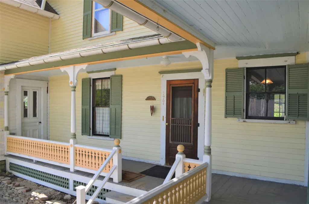 177 Maple Street Henniker NH 03242