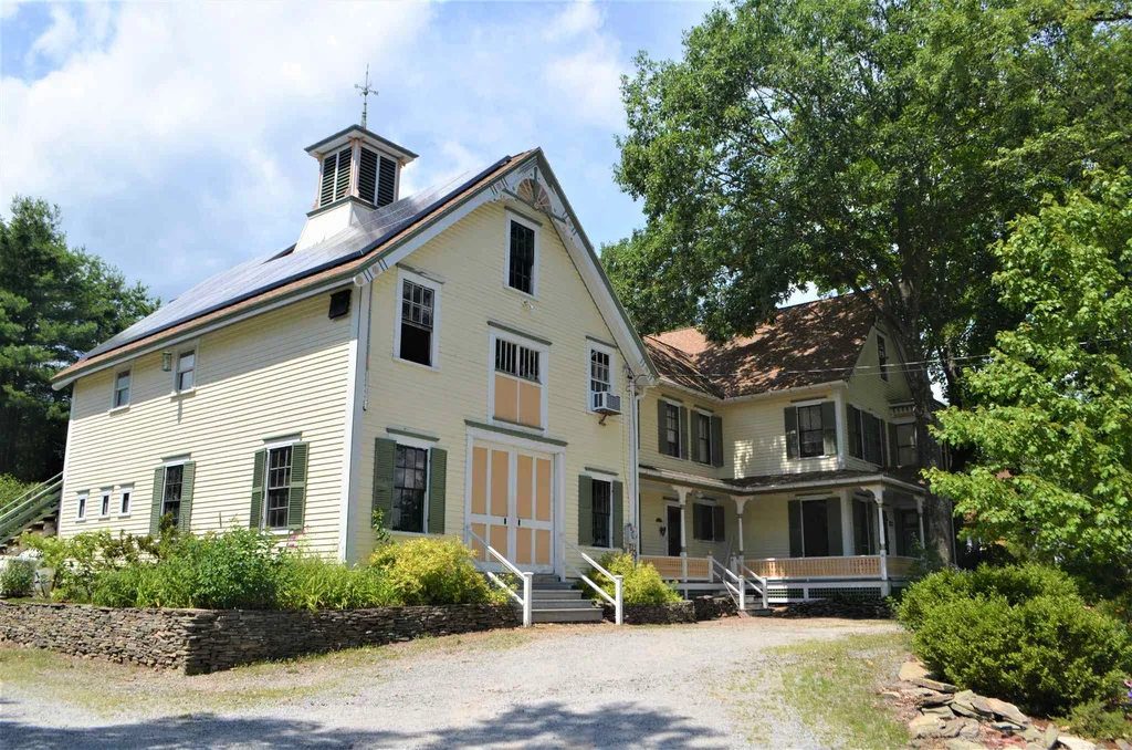177 Maple Street Henniker NH 03242