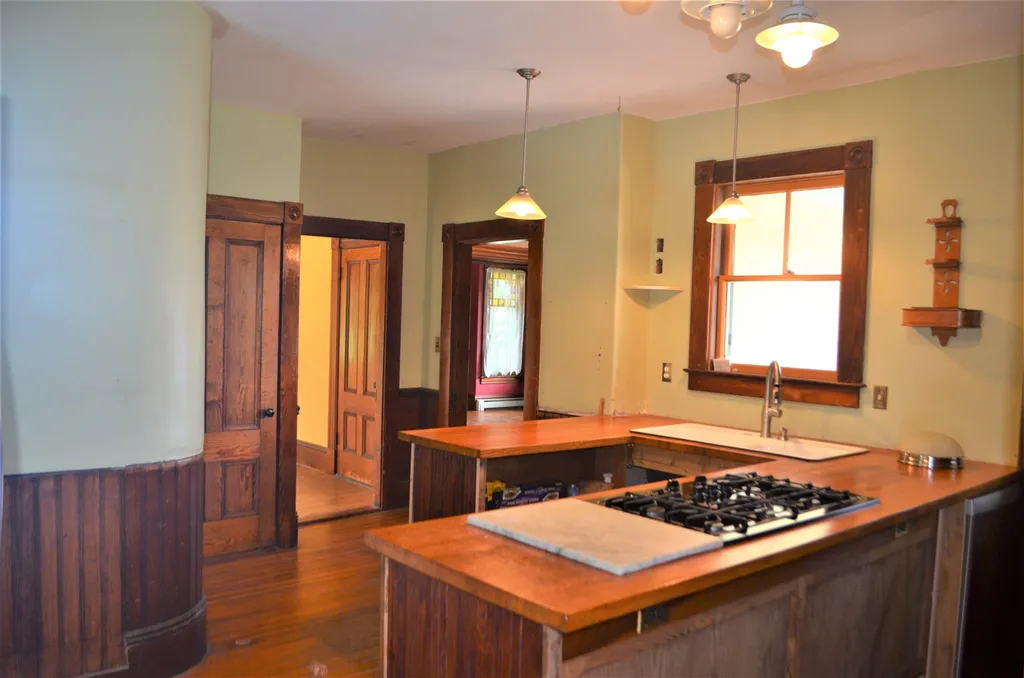 177 Maple Street Henniker NH 03242