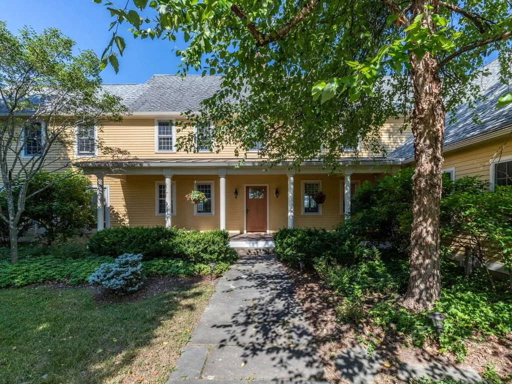 83 Wind Ridge Drive Shelburne VT 05482