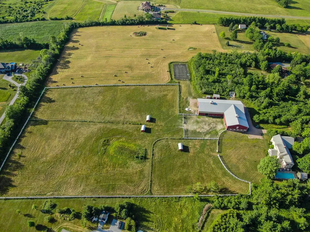 83 Wind Ridge Drive Shelburne VT 05482