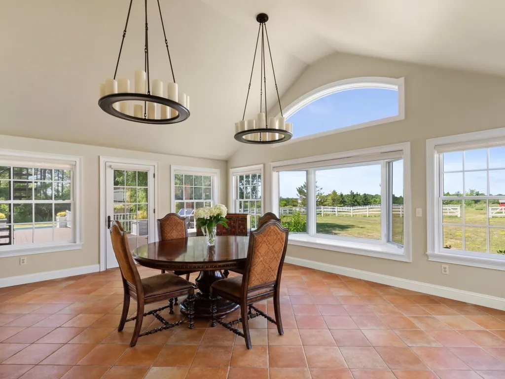 83 Wind Ridge Drive Shelburne VT 05482