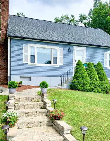 5 Hastings Lane Nashua NH 03064