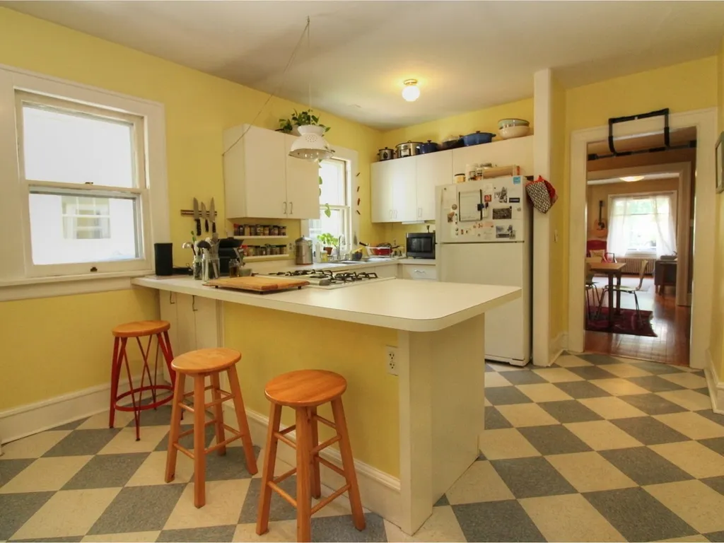 410-412 South Winooski Avenue Burlington VT 05401