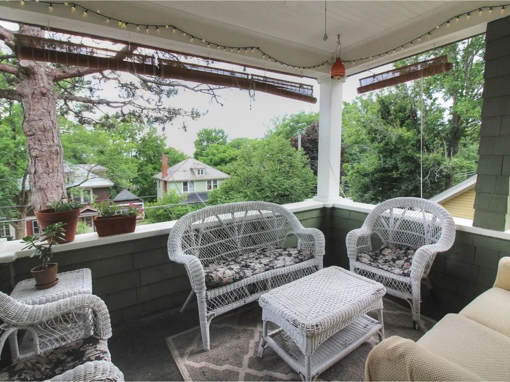410-412 South Winooski Avenue Burlington VT 05401