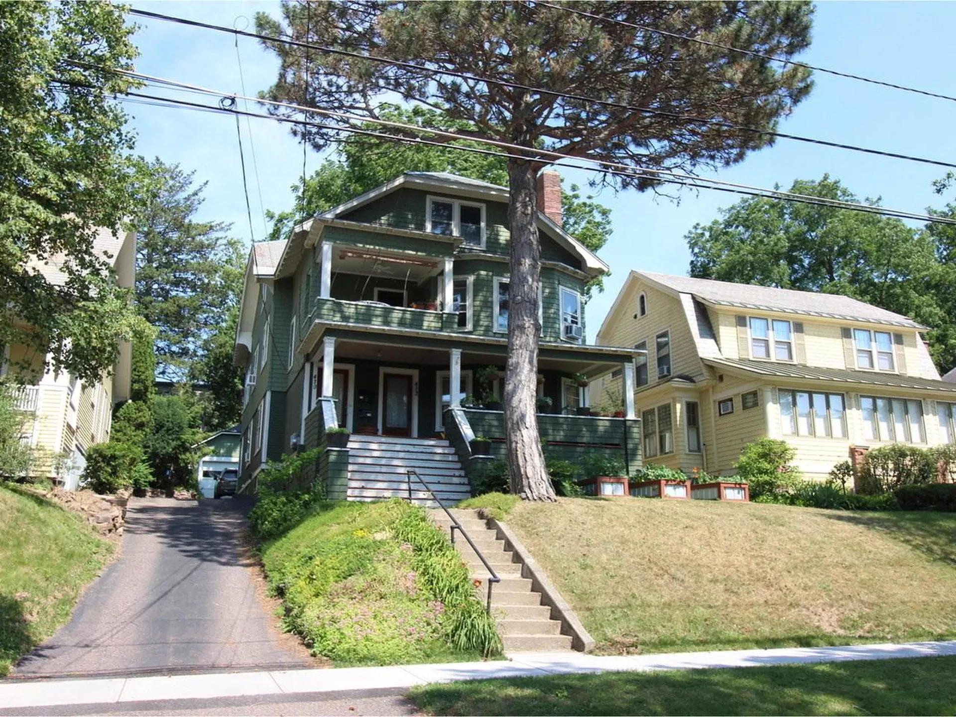 410-412 South Winooski Avenue Burlington VT 05401