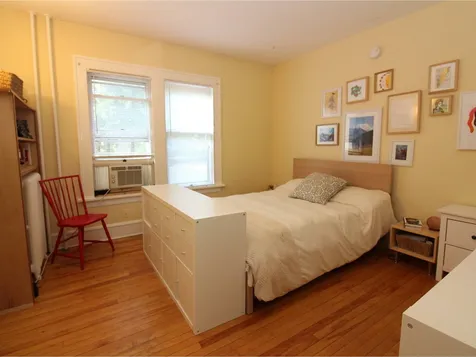 410-412 South Winooski Avenue Burlington VT 05401