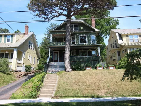 410-412 South Winooski Avenue Burlington VT 05401