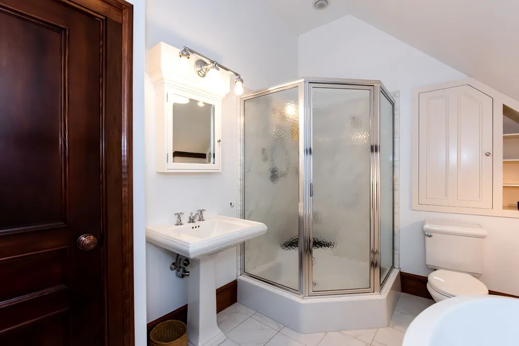 668 Middle Street Portsmouth NH 03801