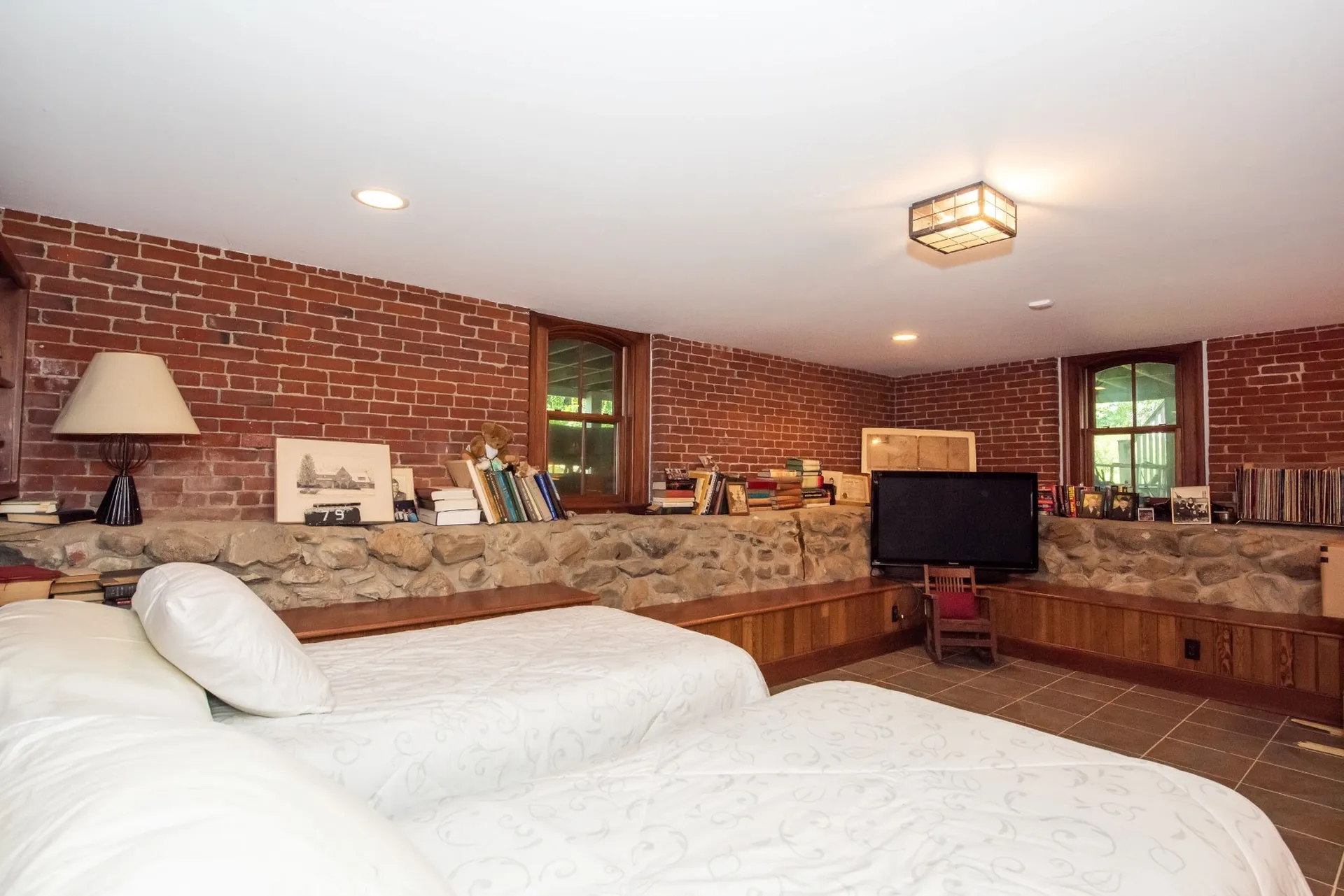 668 Middle Street Portsmouth NH 03801