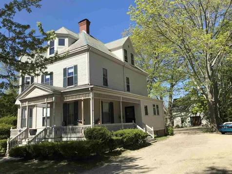 668 Middle Street Portsmouth NH 03801