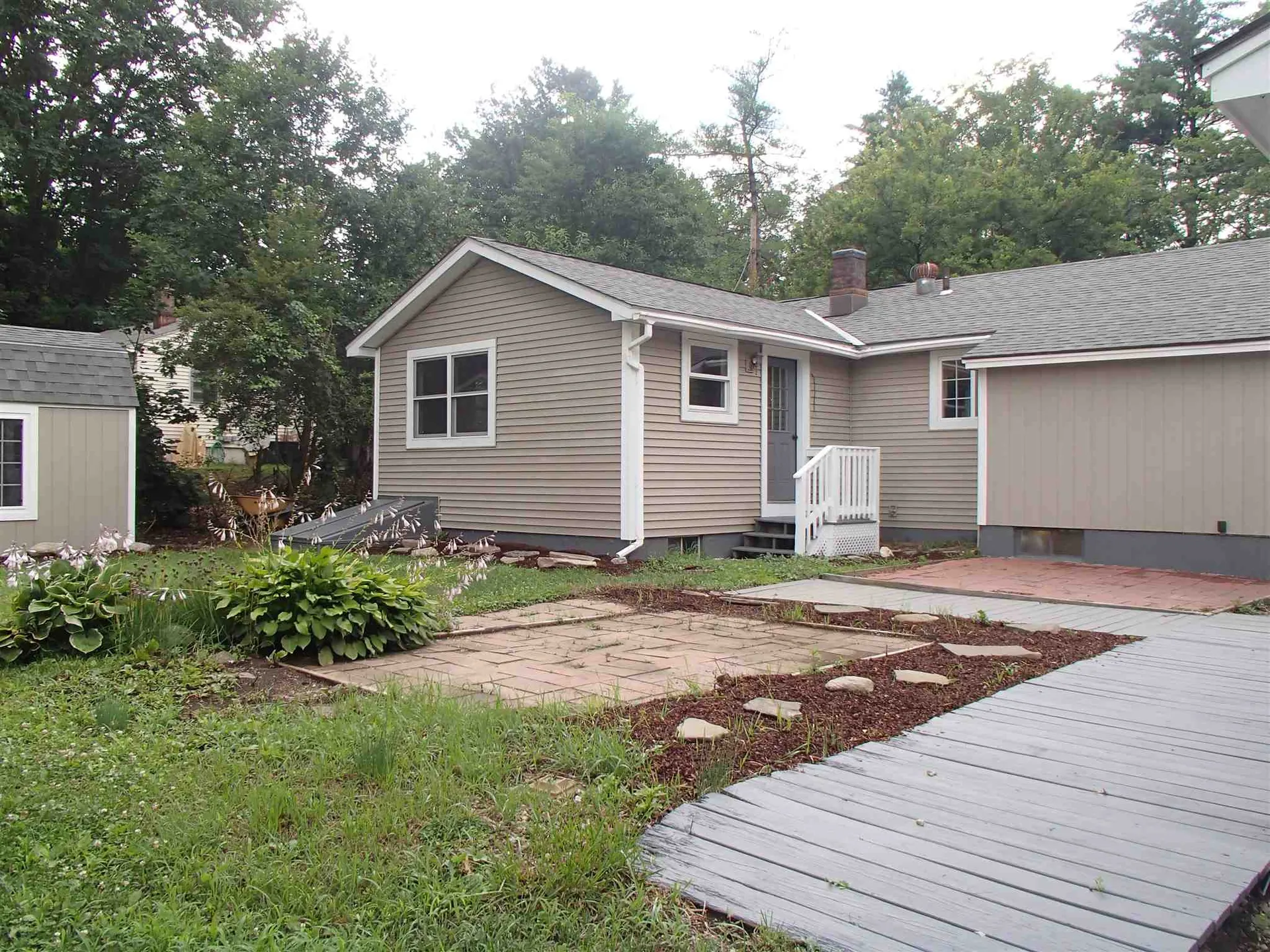 6 Mort Avenue Keene NH 03431