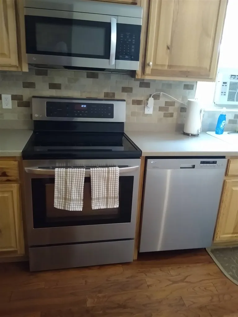 95 Long Pond Road Danville NH 03819