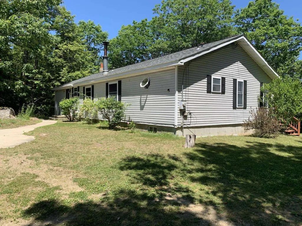 15 Moose Drive New Ipswich NH 03071