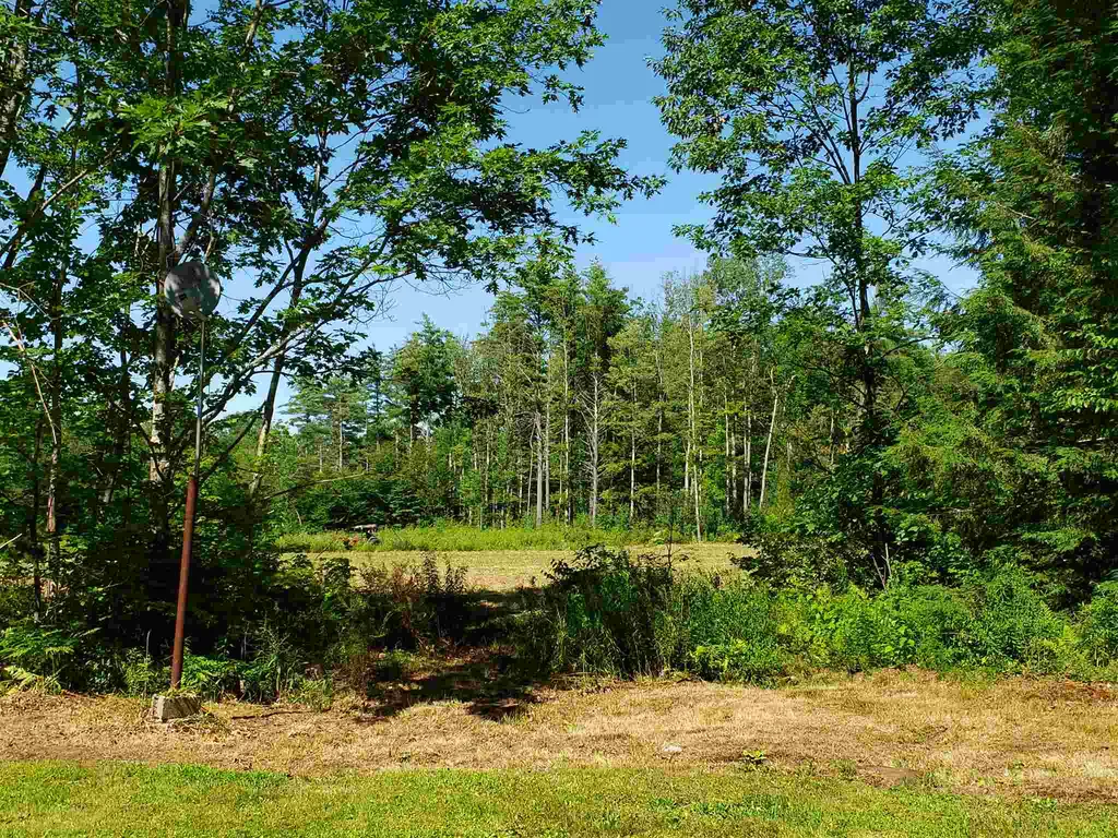 807 Old Acworth Stage Road Charlestown NH 03603
