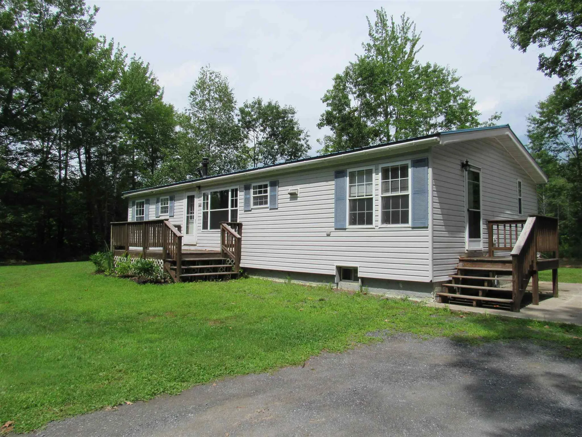 807 Old Acworth Stage Road Charlestown NH 03603